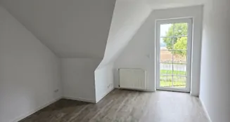 von_poll_real_estate_property_25086015_image_11