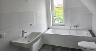 von_poll_real_estate_property_25086015_image_15