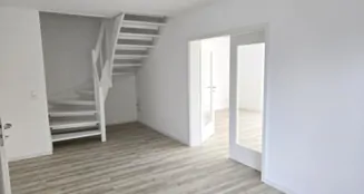 von_poll_real_estate_property_25086015_image_6