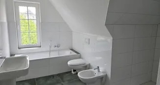 von_poll_real_estate_property_25086015_image_14