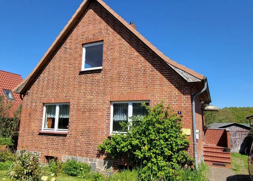 Erdgeschosswohnung im Einfamilienhaus mit gutem Wohngefühl