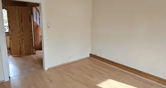 von_poll_real_estate_property_25086016_image_3