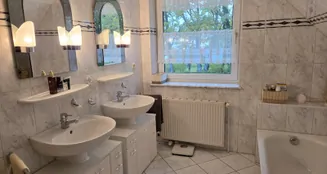 von_poll_real_estate_property_25086021_image_16