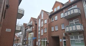 von_poll_real_estate_property_26086005_image_1