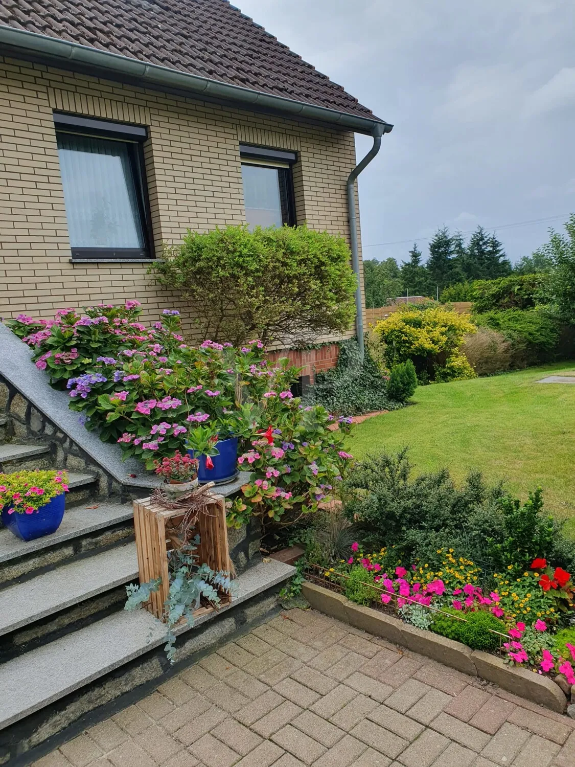 Familienfreundliches Einfamilienhaus mit großem Grundstück für Ihr neues Zuhause