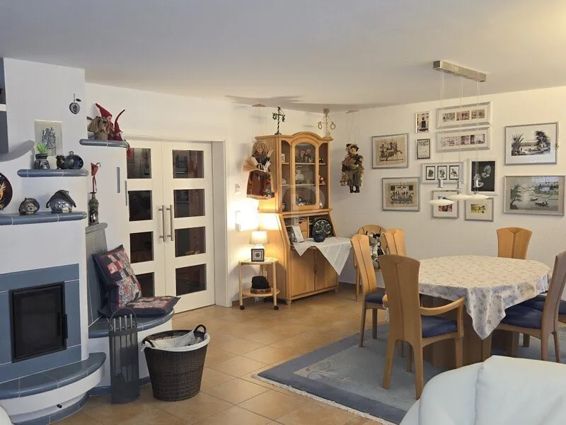 Wohn-, Esszimmer