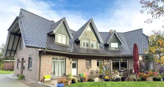 von_poll_real_estate_property_25026054_image_0