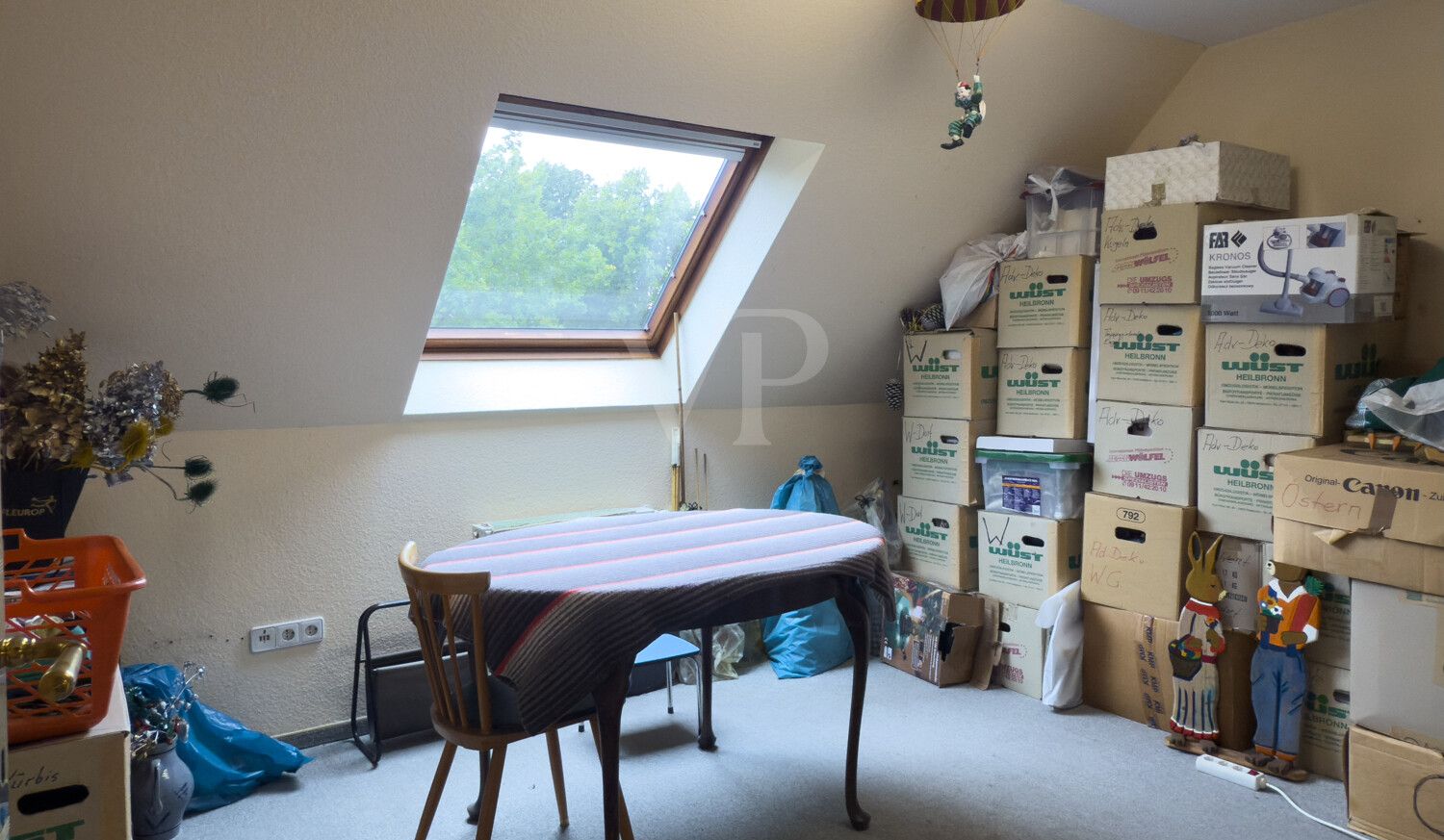 Zimmer 6 DG
