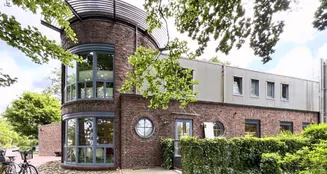 von_poll_real_estate_property_24026049B_image_0