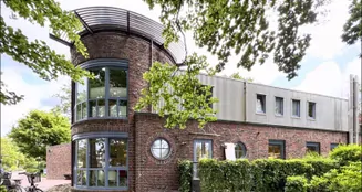 von_poll_real_estate_property_24026049B_image_0