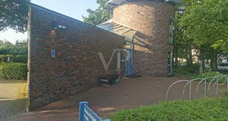 von_poll_real_estate_property_24026049B_image_2