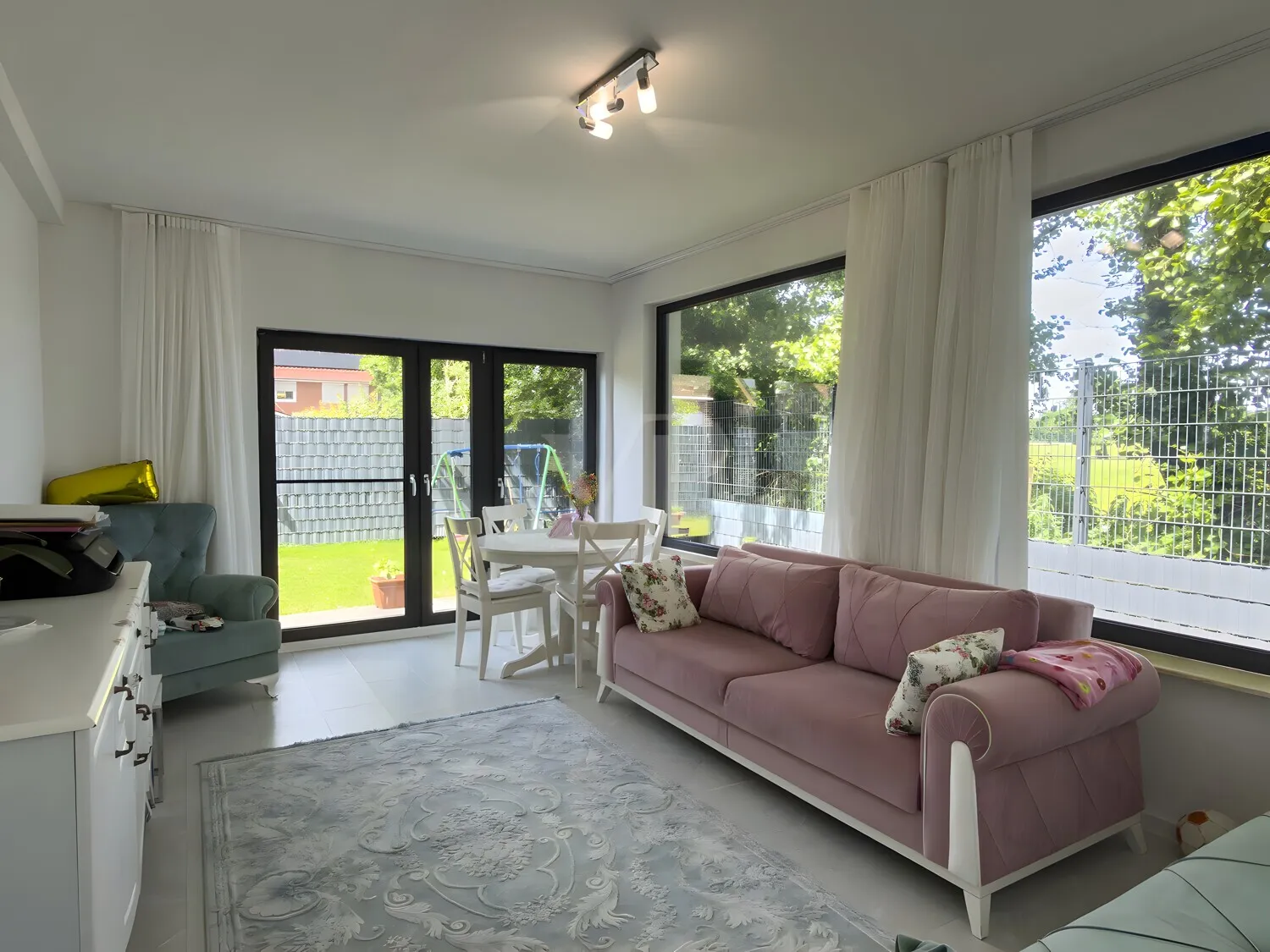 Wohnzimmer EG