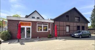 von_poll_real_estate_property_24026045-A_image_0