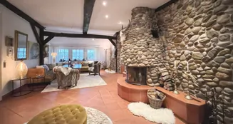 von_poll_real_estate_property_23026052n_image_7