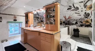 von_poll_real_estate_property_23026052n_image_12