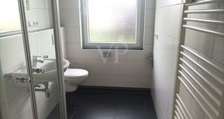 von_poll_real_estate_property_24026079b_image_5