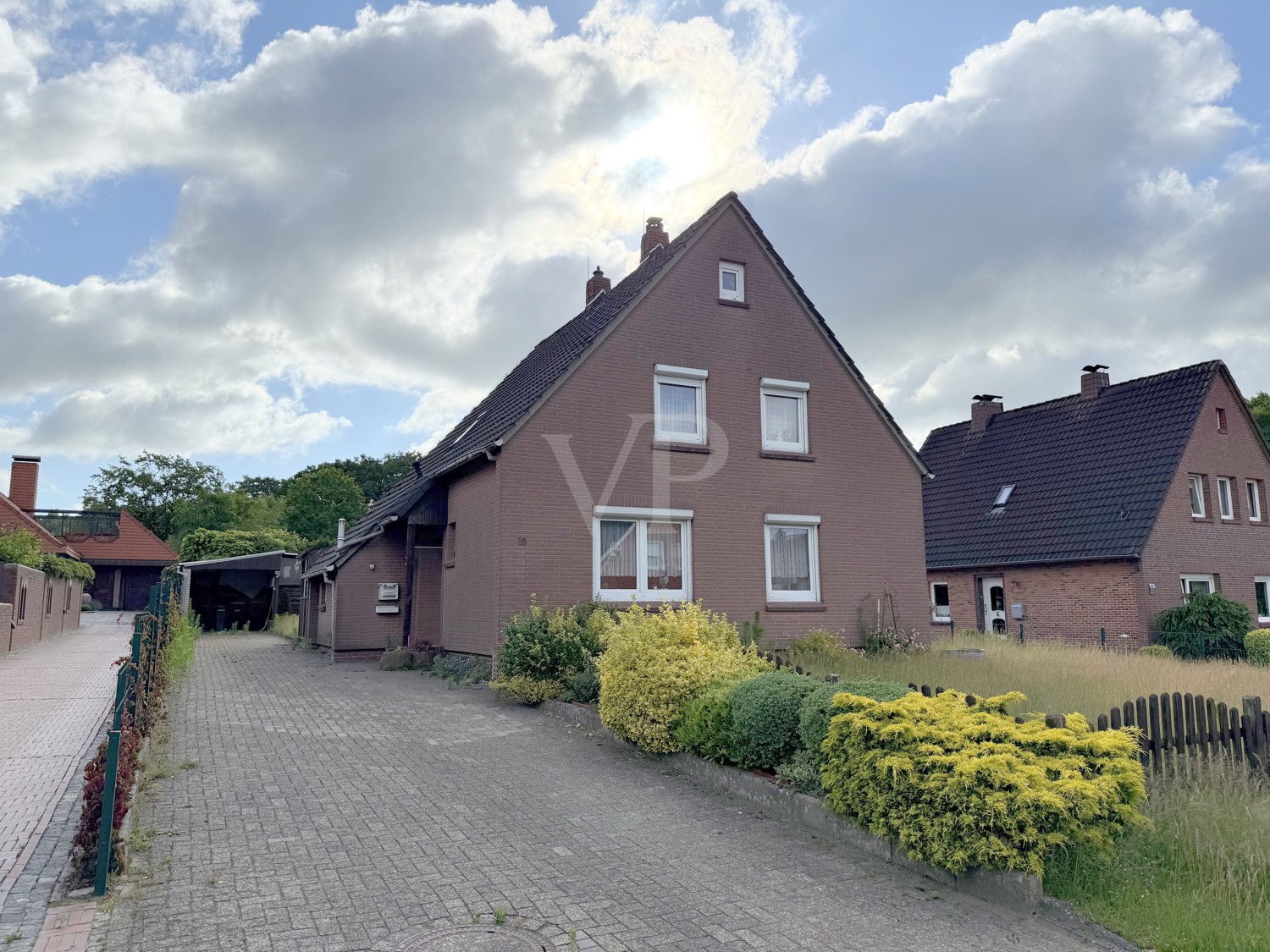 Straßenansicht