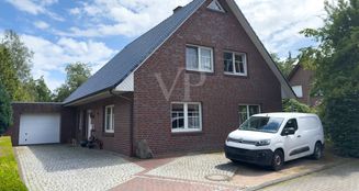 von_poll_real_estate_property_25026042_image_1
