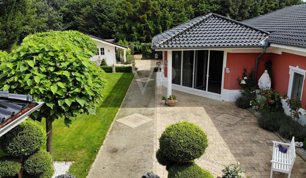 Imposante Villa mit Wellnessbereich