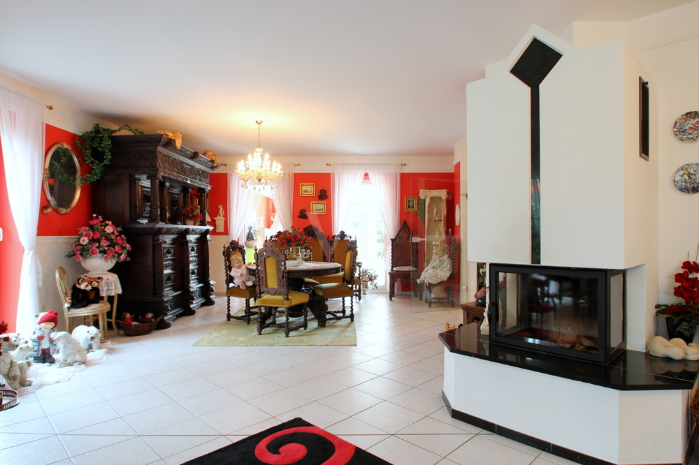 Wohnzimmer Ansicht III