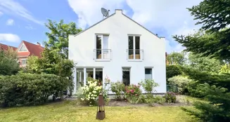 von_poll_real_estate_property_25026046_image_0