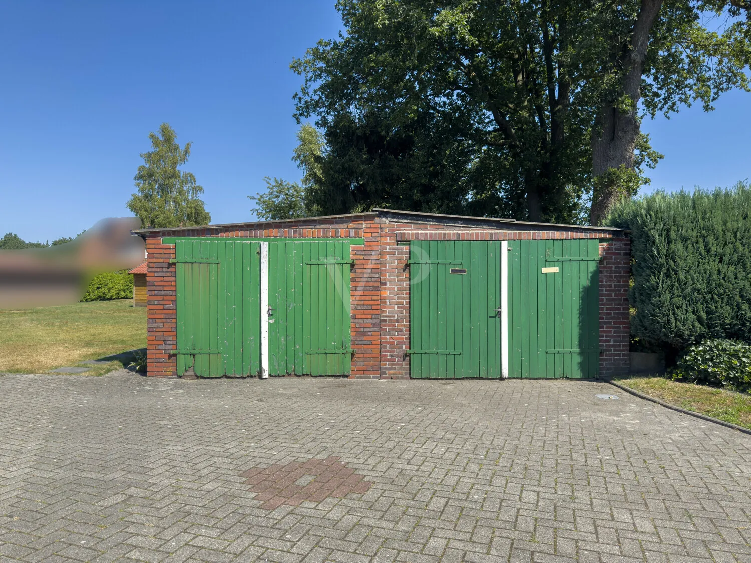 Einzelgaragen / Werkstätten