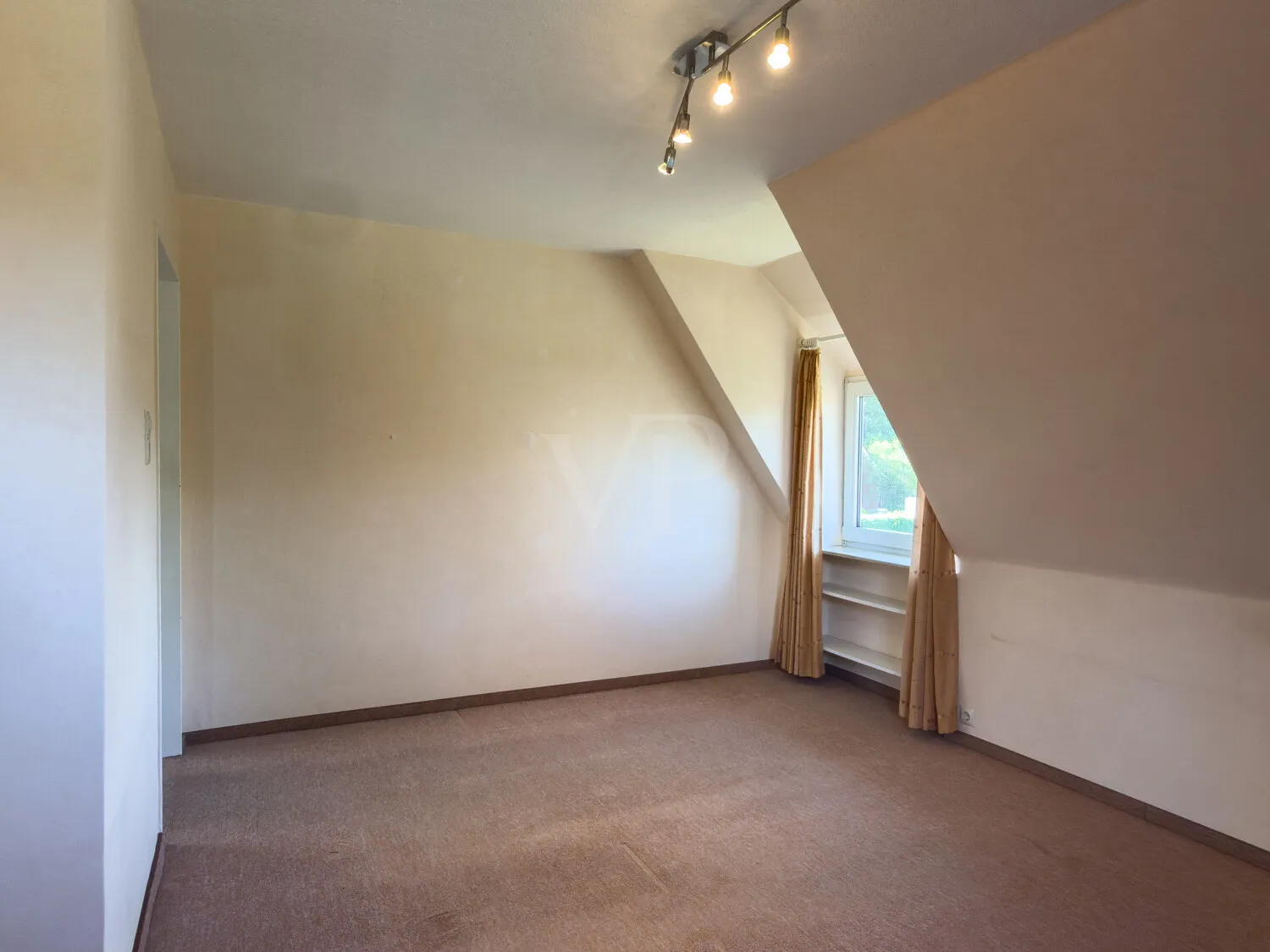 Zimmer 5 DG