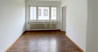 von_poll_real_estate_property_24026077b_image_4