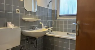 von_poll_real_estate_property_25026069_image_5