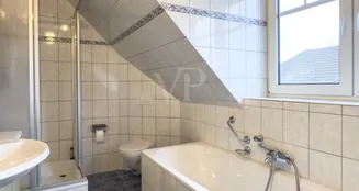 von_poll_real_estate_property_25026052_image_9