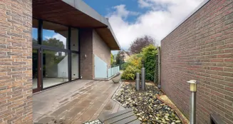 von_poll_real_estate_property_25026060A_image_4