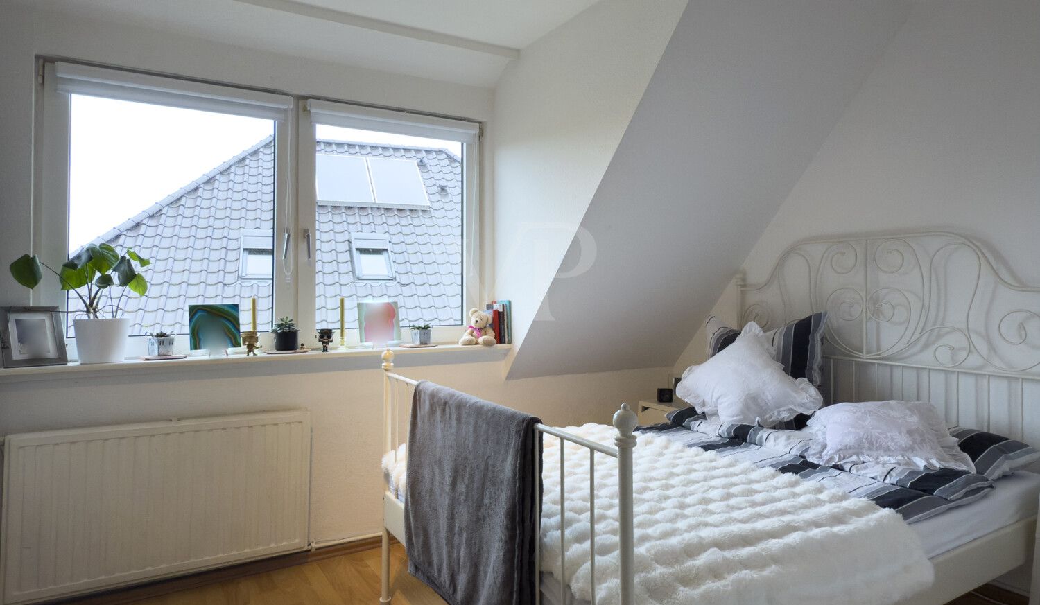 Zimmer 2 DG links