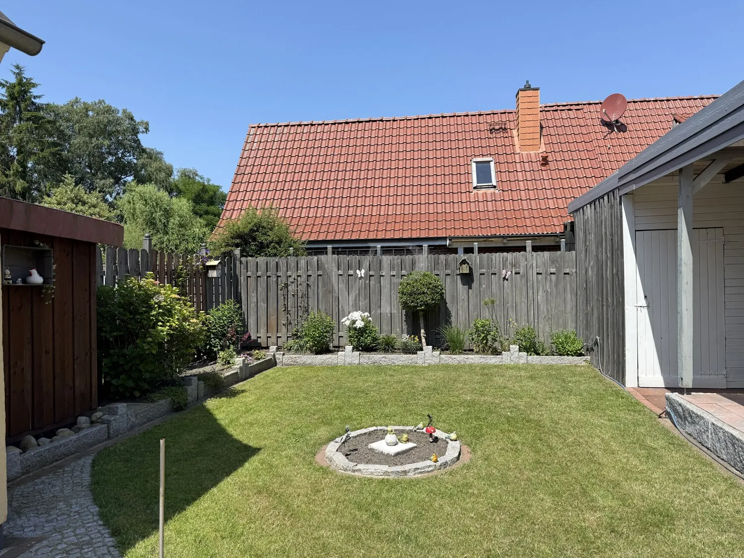 Gartenbereich Haupthaus