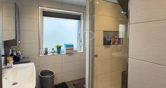 von_poll_real_estate_property_25026048a_image_10