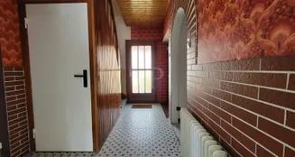 von_poll_real_estate_property_25026049k_image_2