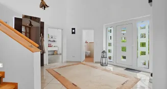 von_poll_real_estate_property_25026043z_image_6