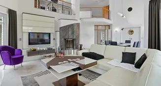 von_poll_real_estate_property_25026043z_image_8