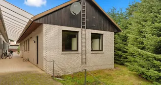 von_poll_real_estate_property_25026043z_image_31