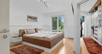 von_poll_real_estate_property_25026043z_image_12