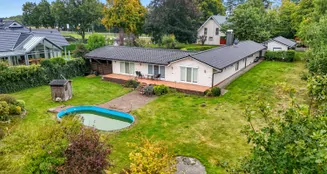 von_poll_real_estate_property_25026043z_image_17