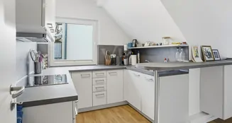 von_poll_real_estate_property_25026061p_image_9