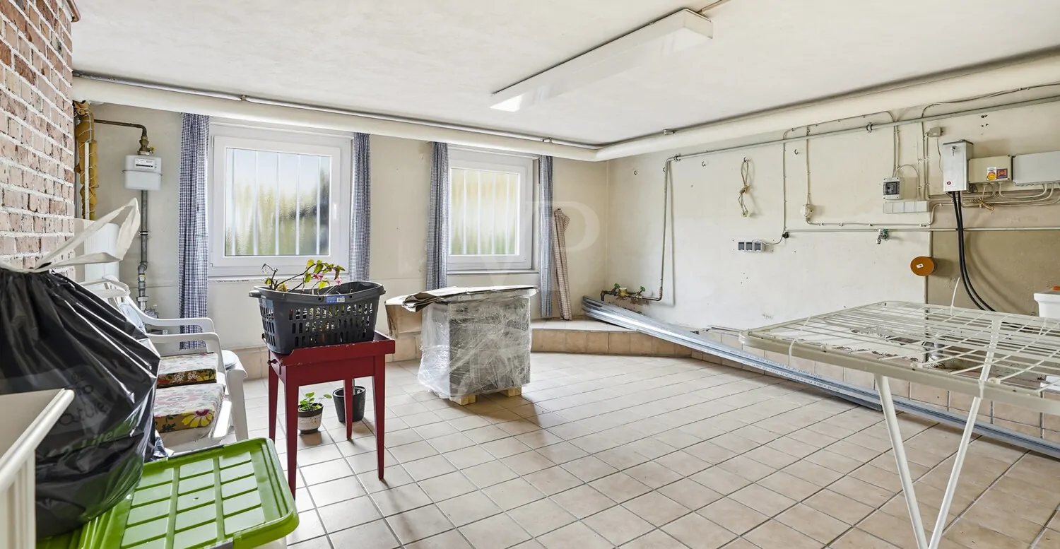 Keller Raum Straßenseite