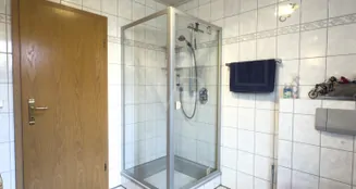 von_poll_real_estate_property_25026051a_image_12