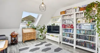 von_poll_real_estate_property_25026063_image_5