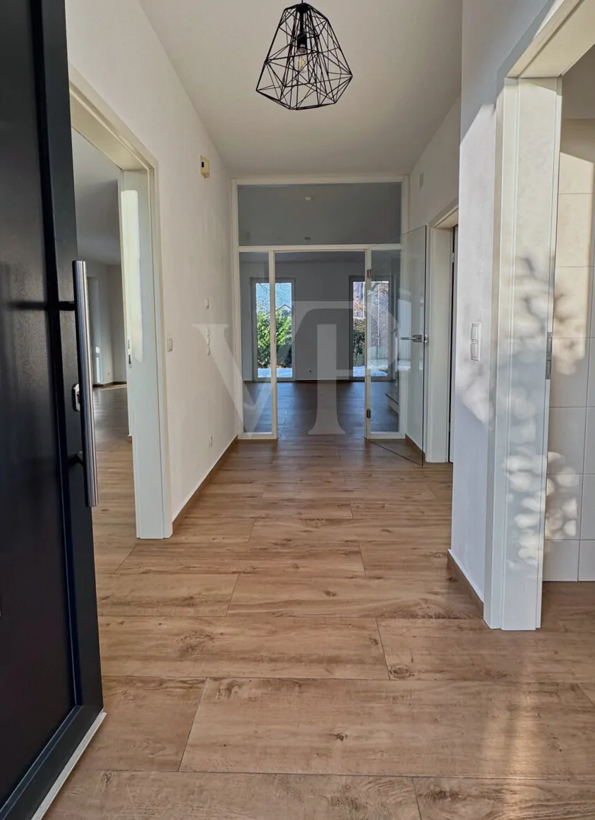 EG - Eingangsbereich P1