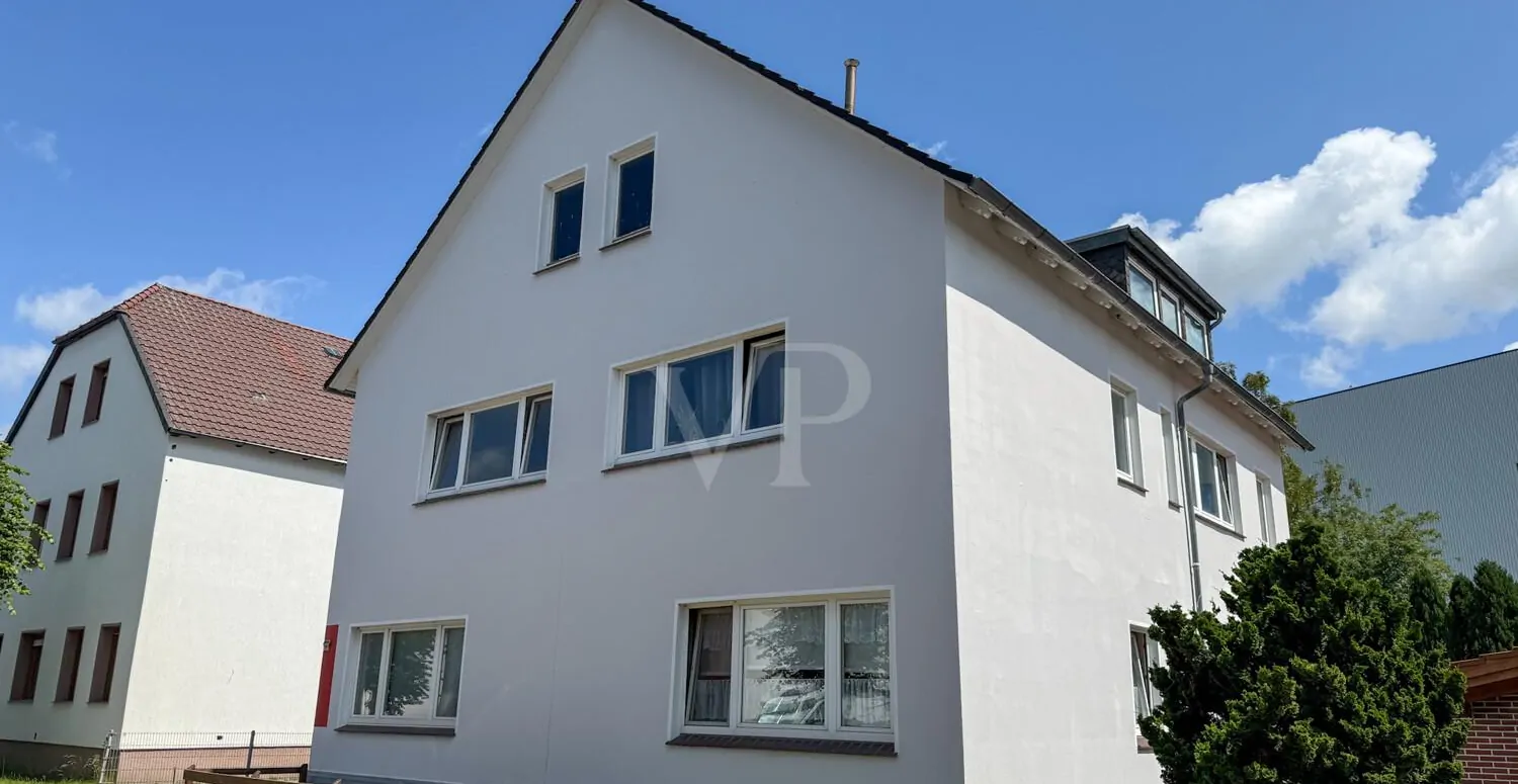 Mehrfamilienhaus mit Entwicklungschance – 3 von 4 vermietet