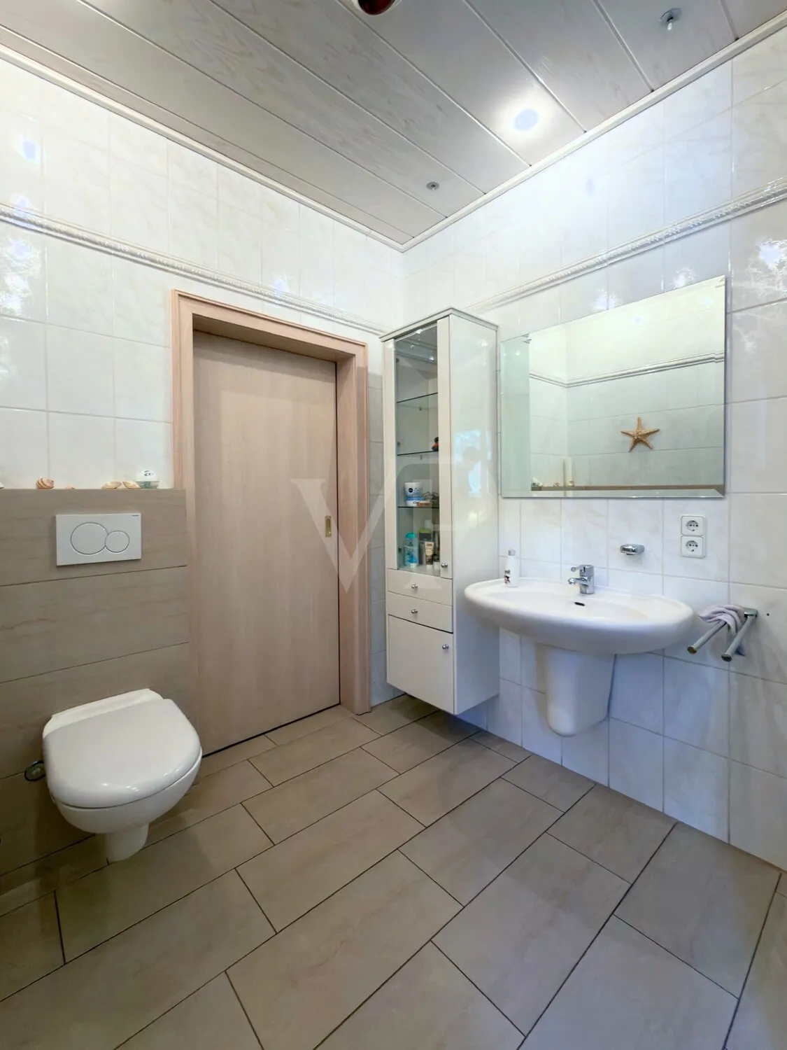 Badezimmer EG