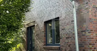 von_poll_real_estate_property_25026034an_image_2