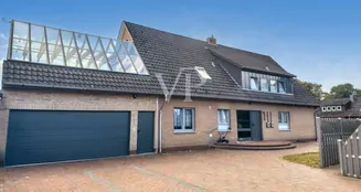 von_poll_real_estate_property_25026040n_image_1