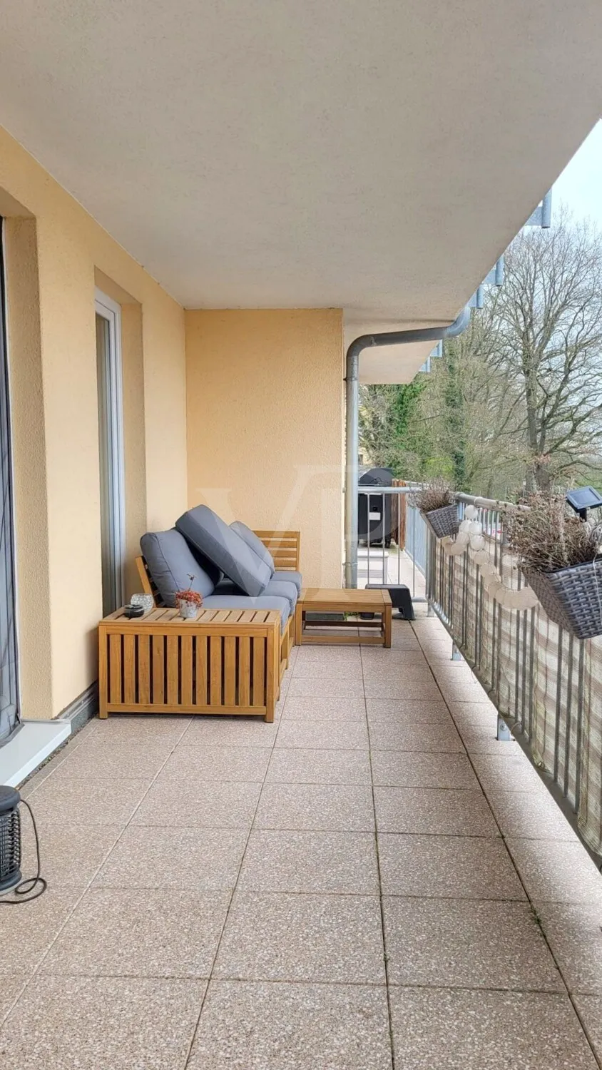 Modernes Appartement inklusive Einbauküche, Balkon und Stellplatz
